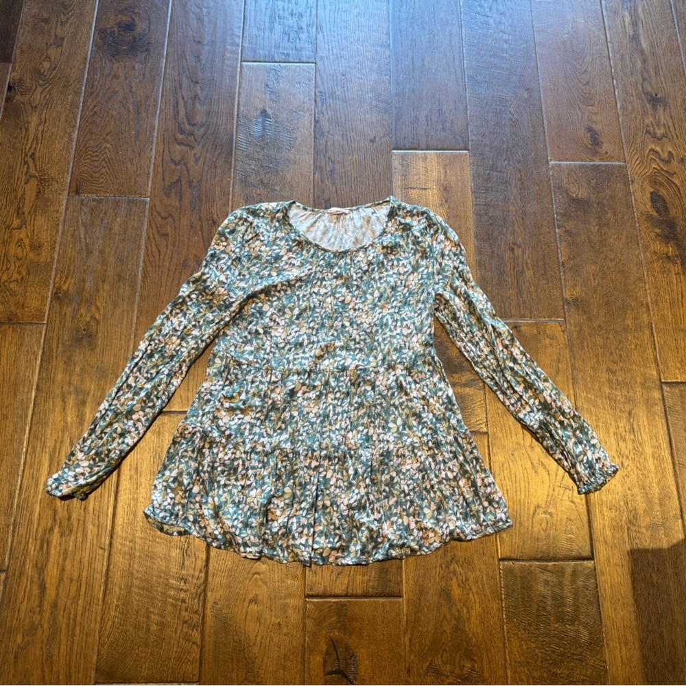 tribal tiered long sleeve top - leaf design